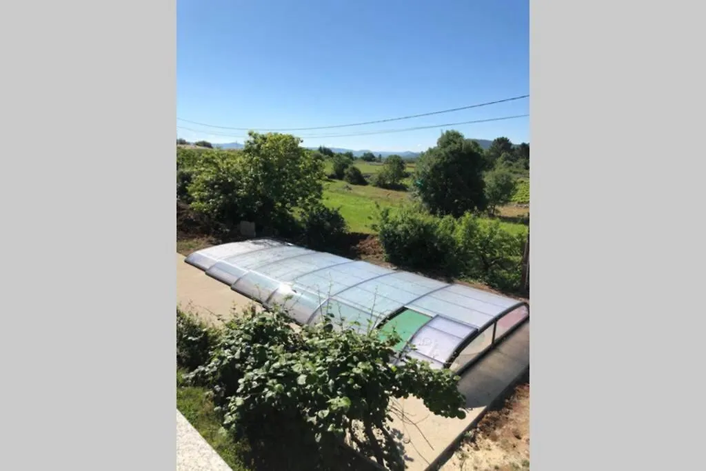 Maison de charme avec piscine couverte et 9000m2 Les Vans 0*,  France