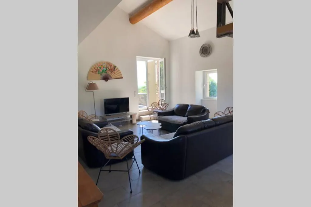 Maison De Charme Avec Piscine Couverte Et 9000M2 Les Vans