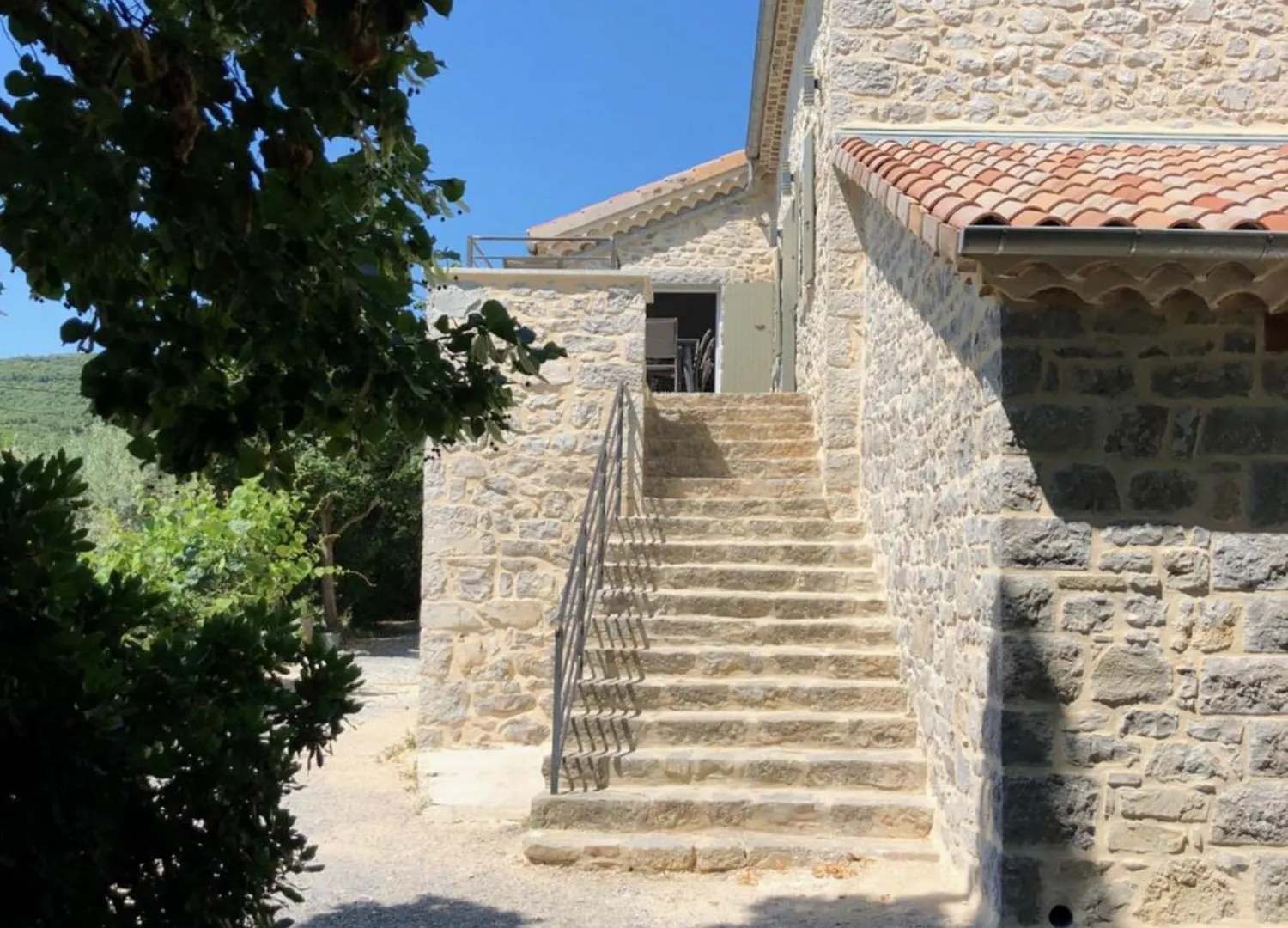 Maison De Charme Avec Piscine Couverte Et 9000M2 Les Vans 0*,